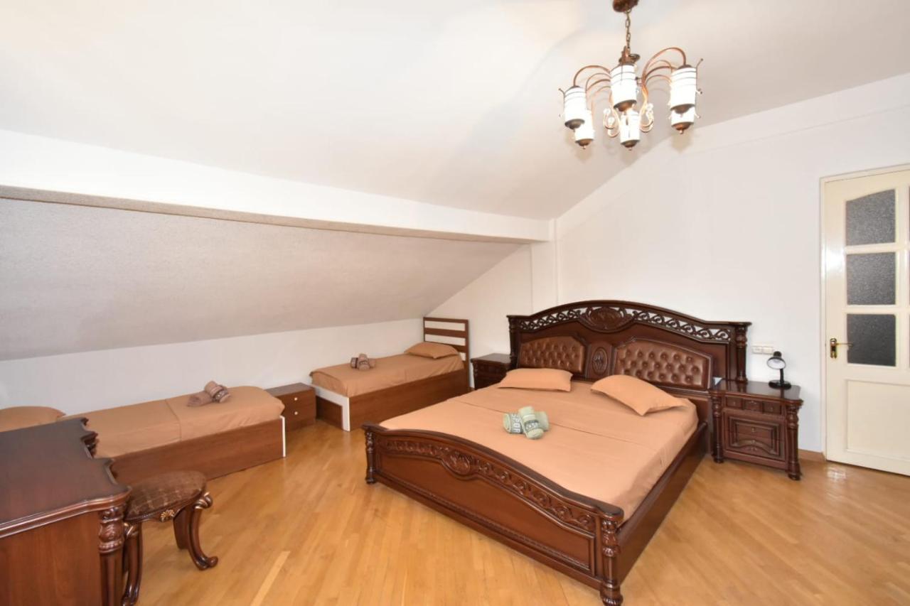 Guesthouses Opera Jerevan Exteriér fotografie