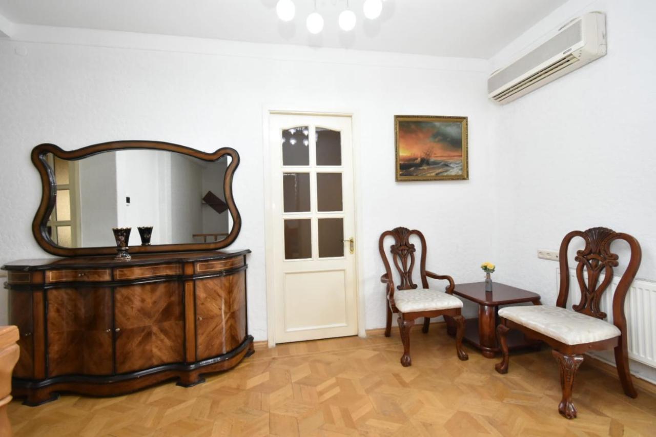 Guesthouses Opera Jerevan Exteriér fotografie