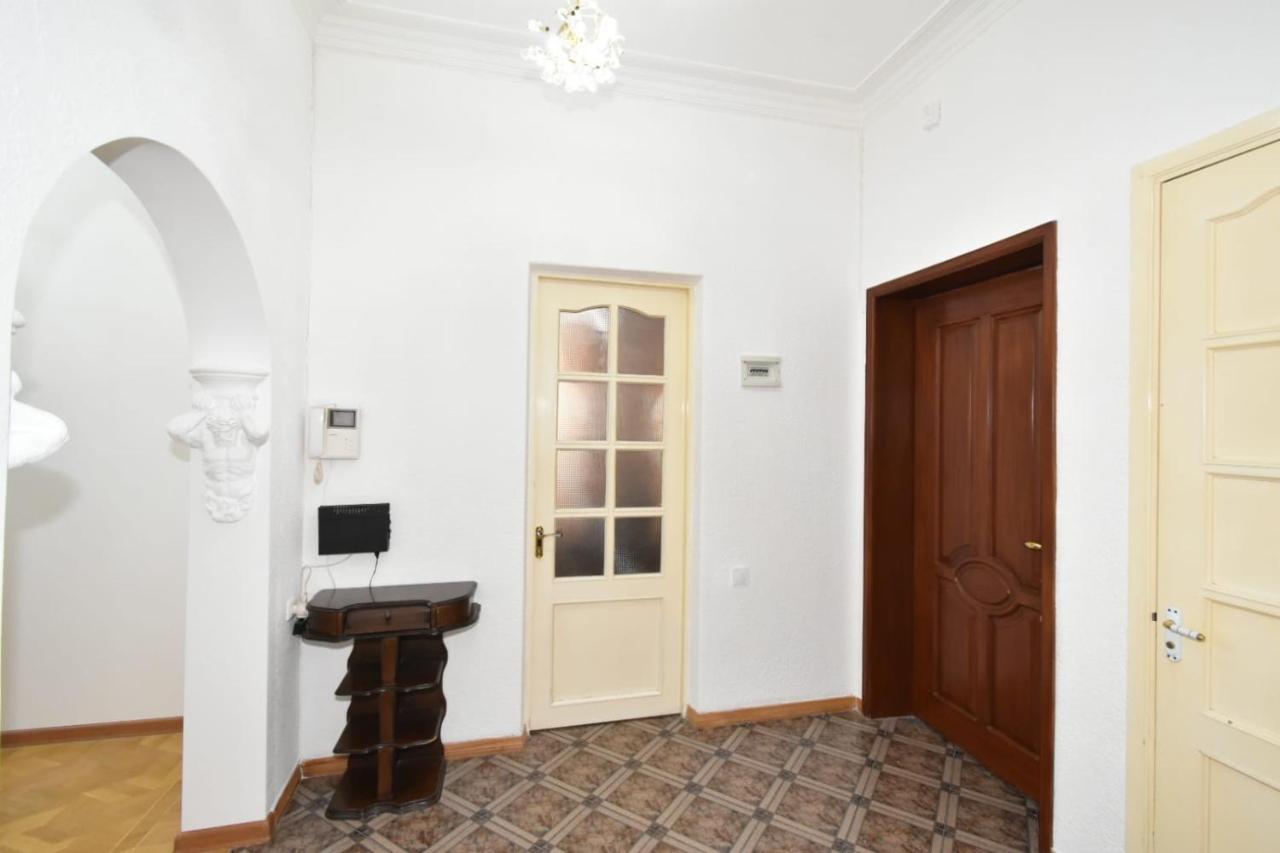 Guesthouses Opera Jerevan Exteriér fotografie