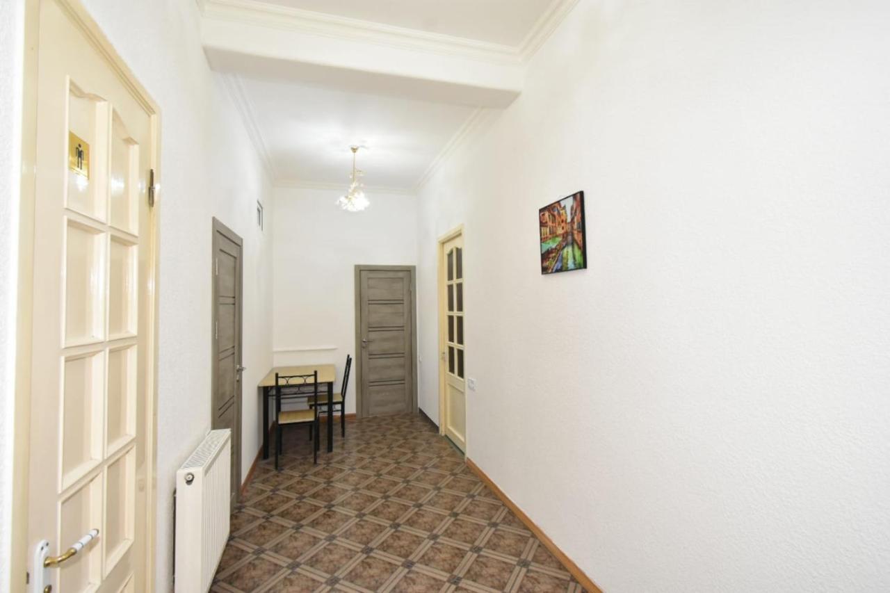 Guesthouses Opera Jerevan Exteriér fotografie